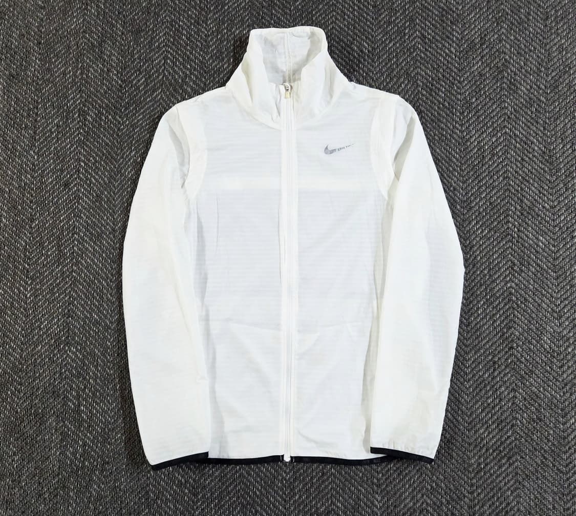 나이키 화이트 러닝 바람막이
 상품이미지1