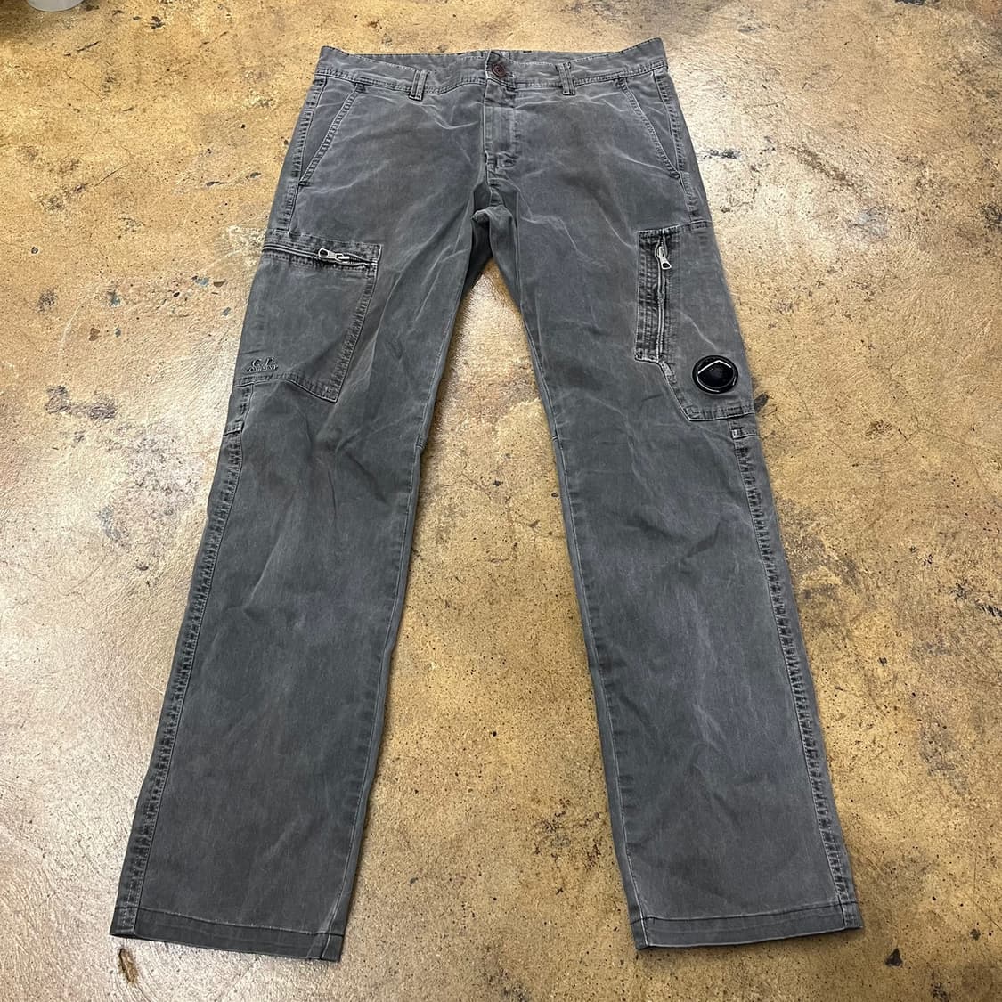 [정품/82] C.P.컴퍼니 렌즈 카고 팬츠 그레이 b19 상품이미지2