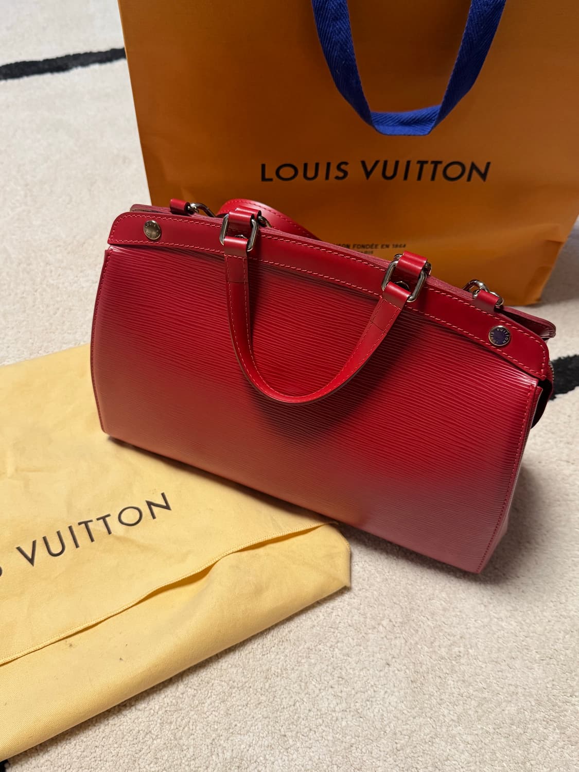 루이비통 가방 에삐 브레아 상품이미지1