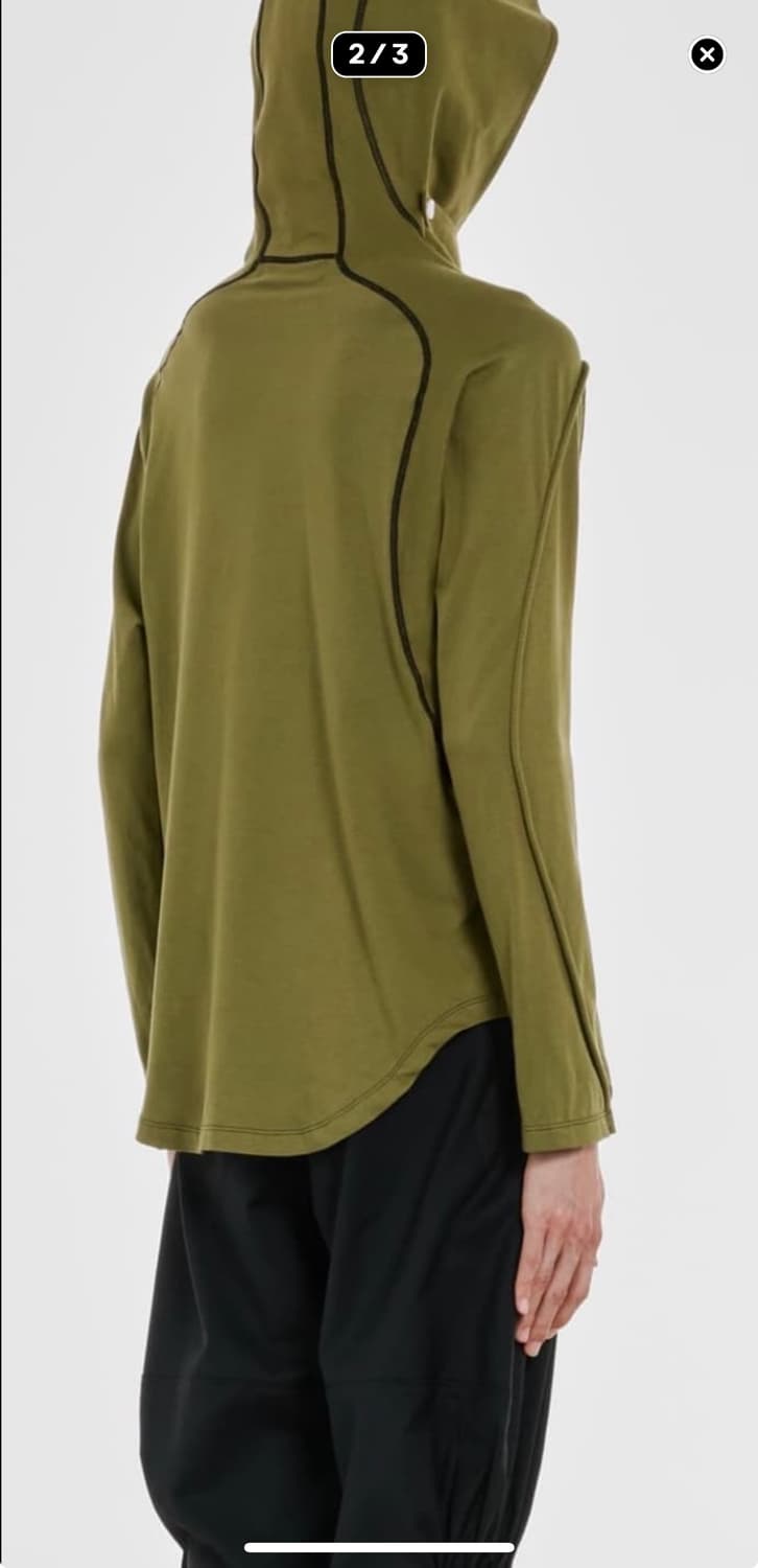 키코 코스타디노브 후드티 상품이미지3