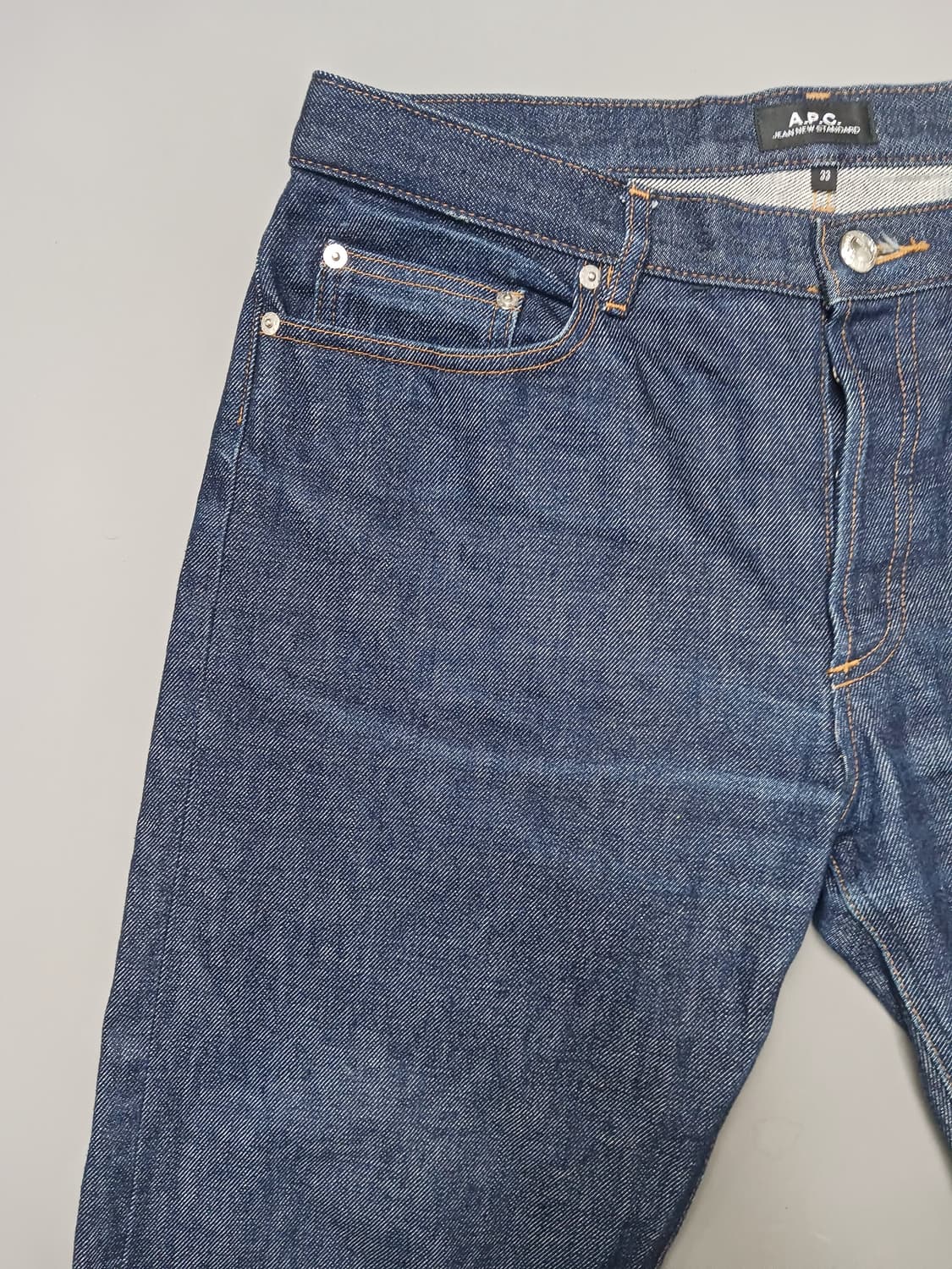 [33] APC 아페쎄  진청 생지 뉴스탠다드 진 청바지 상품이미지2
