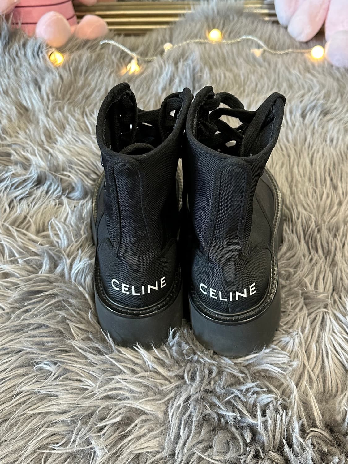 셀린느 CELINE 트라이엄프 러그솔 레이스업 부츠 상품이미지3