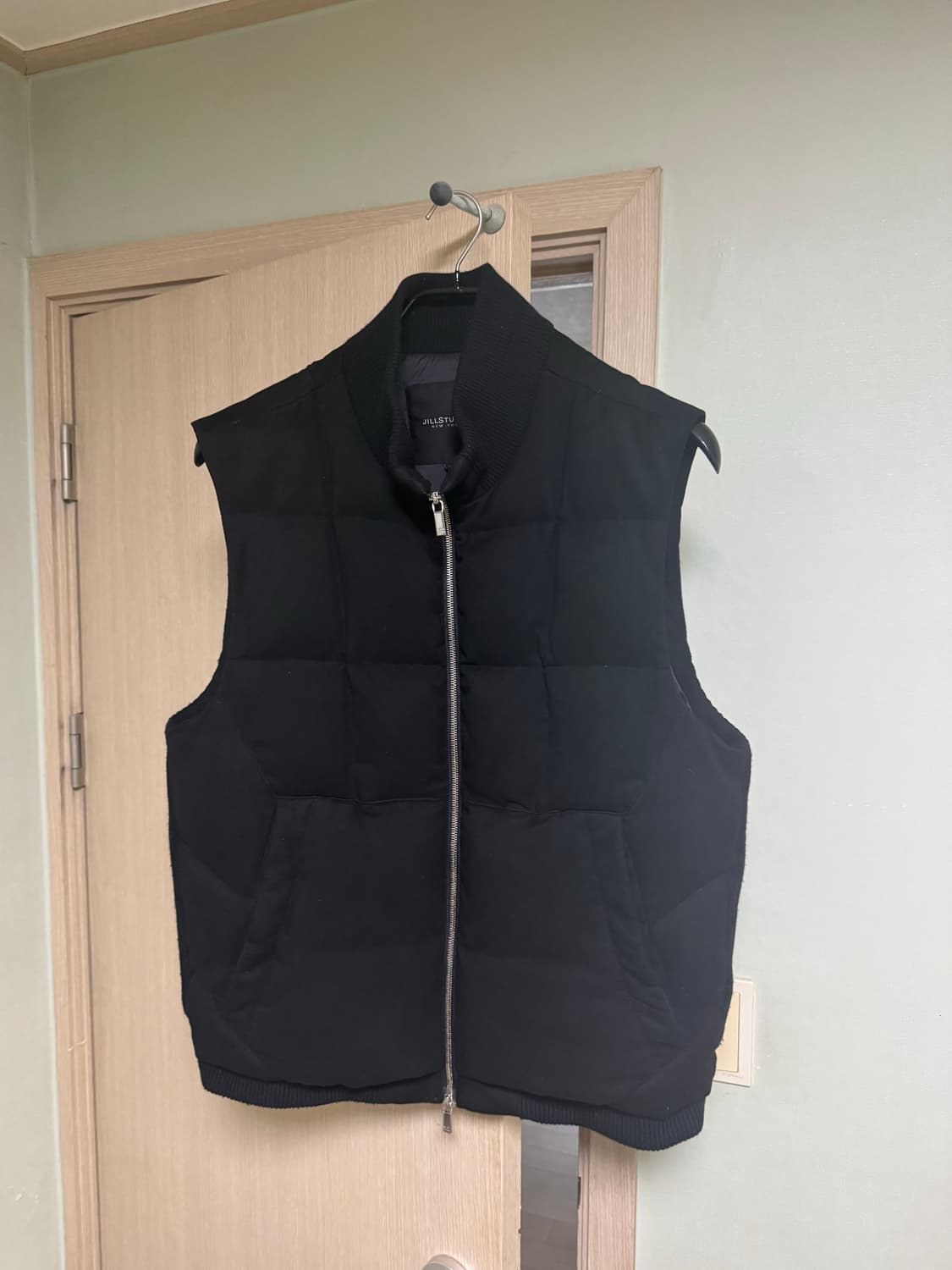 질스튜어트 벨벳 베스트 패딩 XL 상품이미지1