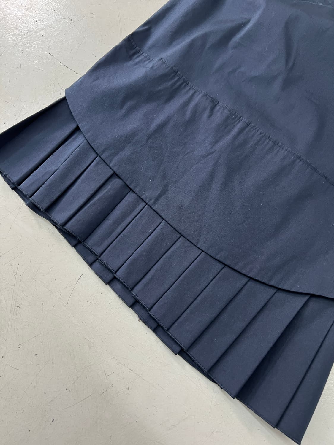 프라다 레이어링 플리츠 스커트 상품이미지4