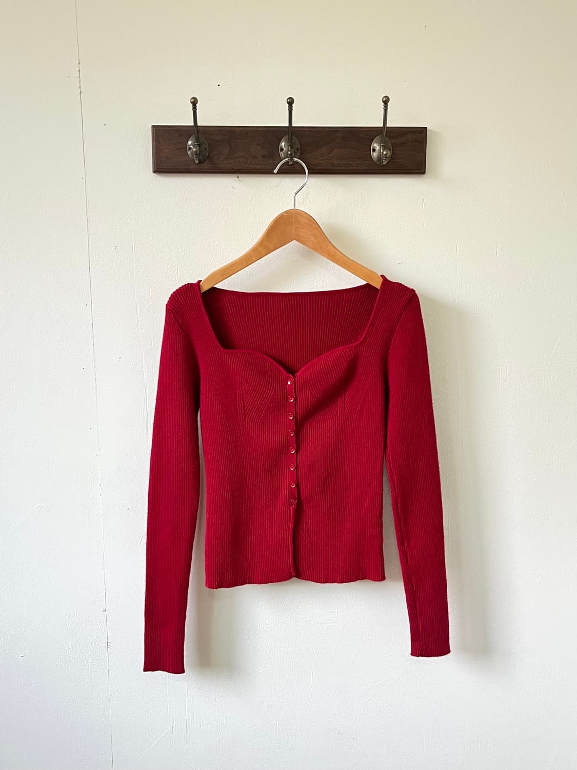 볼륨 업 레드 가디건 상품이미지1