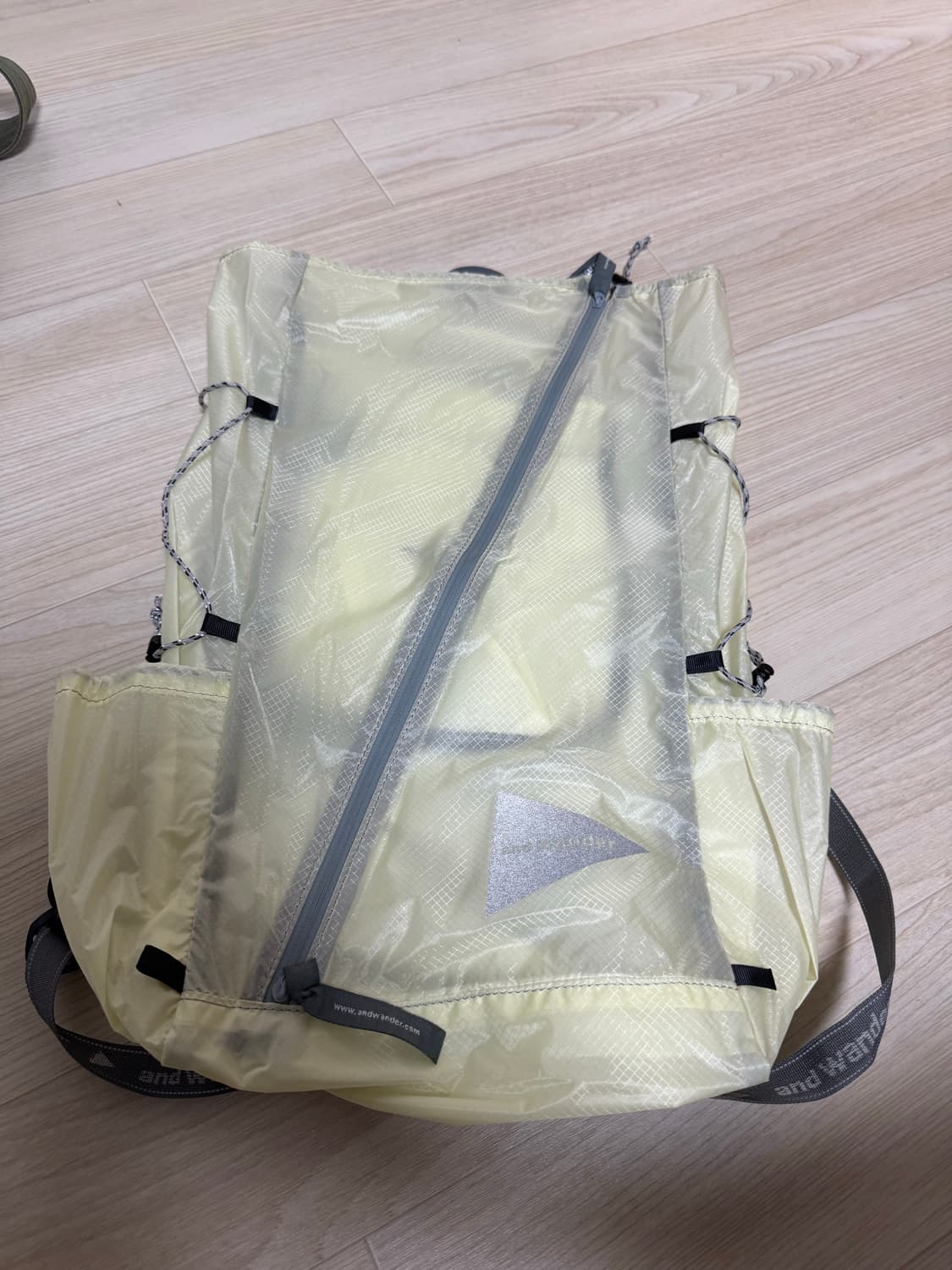 앤드원더 실데이 And Wander Sil Daypack 백팩 상품이미지2