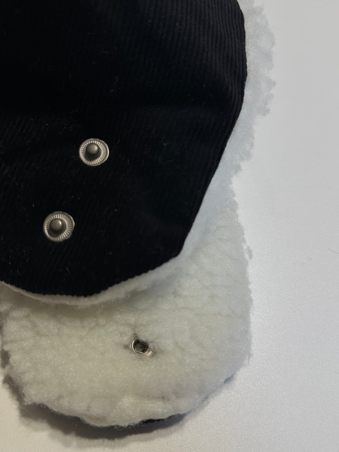 뉴에라 블랙 코듀로이 트래퍼 모자 Lsize 상품이미지6