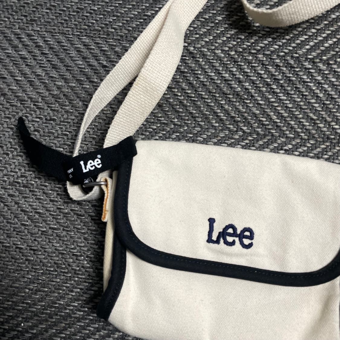 Lee 자수 이지 미니 크로스백 아이보리o 5333 상품이미지2