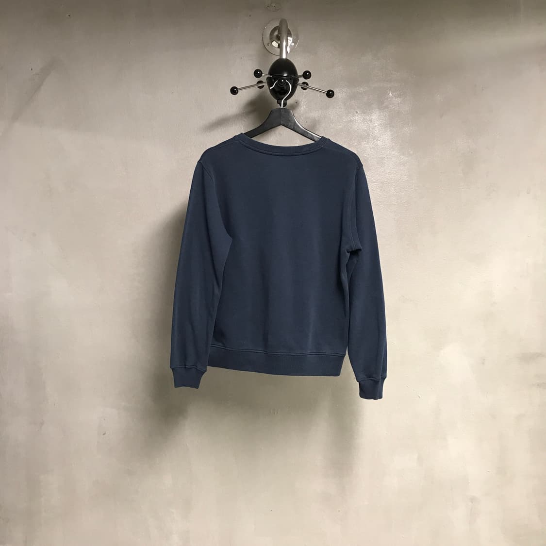 APC 아페쎄 맨투맨 네이비 S 상품이미지7