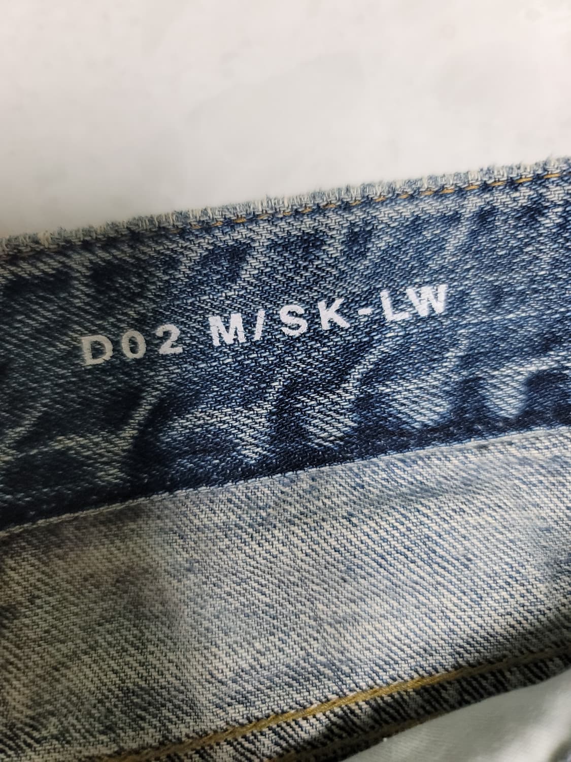 입생로랑 데미지드 데님 청바지 허리단면38 기장109 상태굿
 상품이미지4