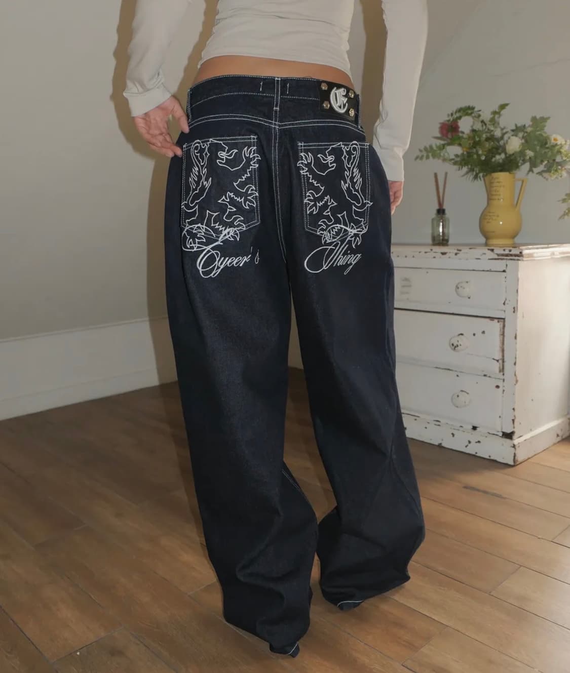 Eyeer Lion Embroidery Wide Denim Pants 상품이미지1