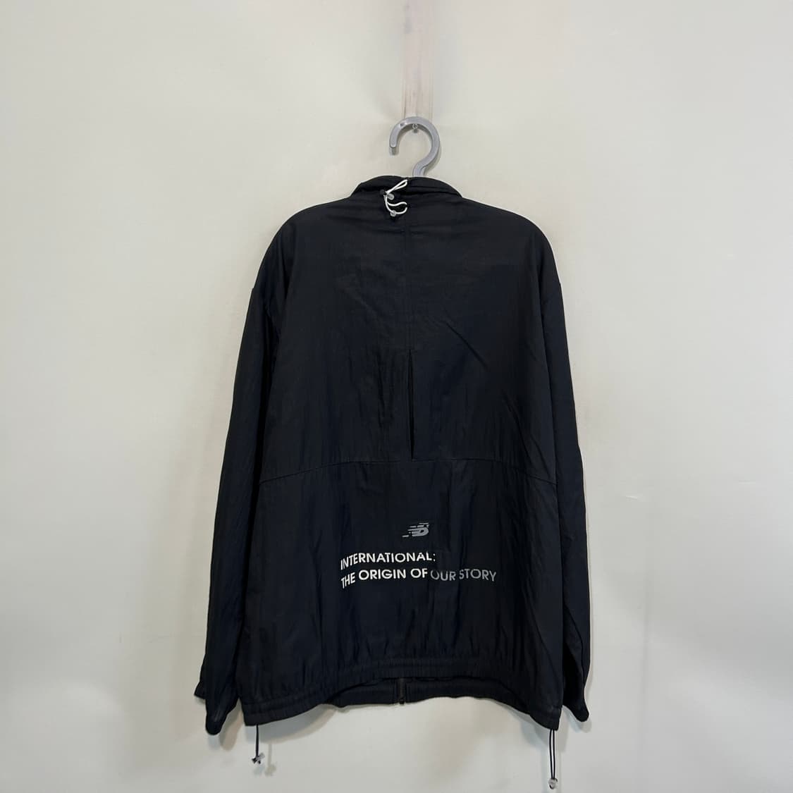 뉴발란스 남성 바람막이 105 상품이미지3