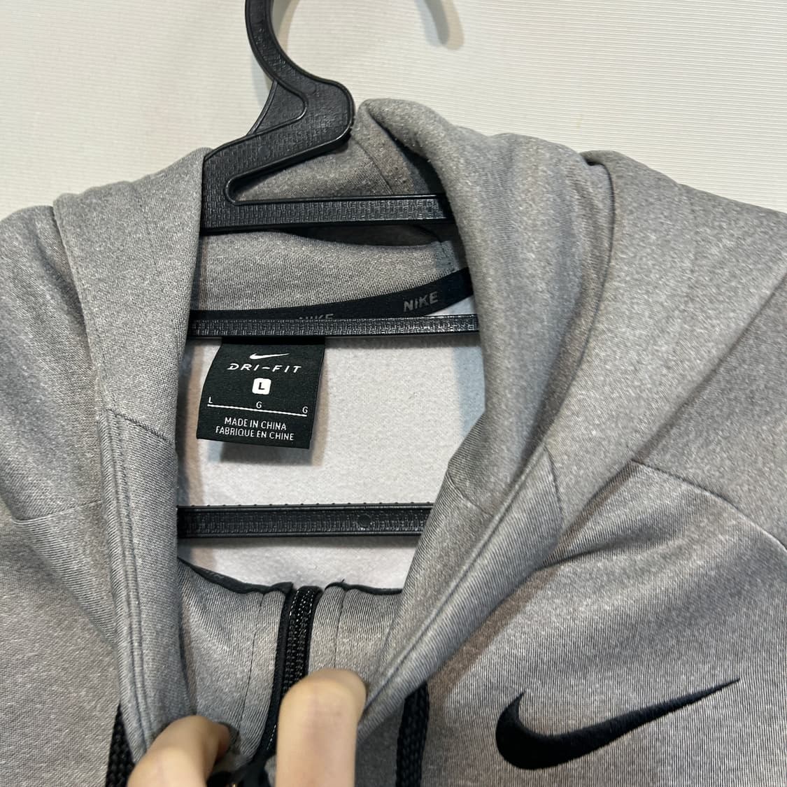 나이키 남성 드라이핏 후드 집업 100  상품이미지2