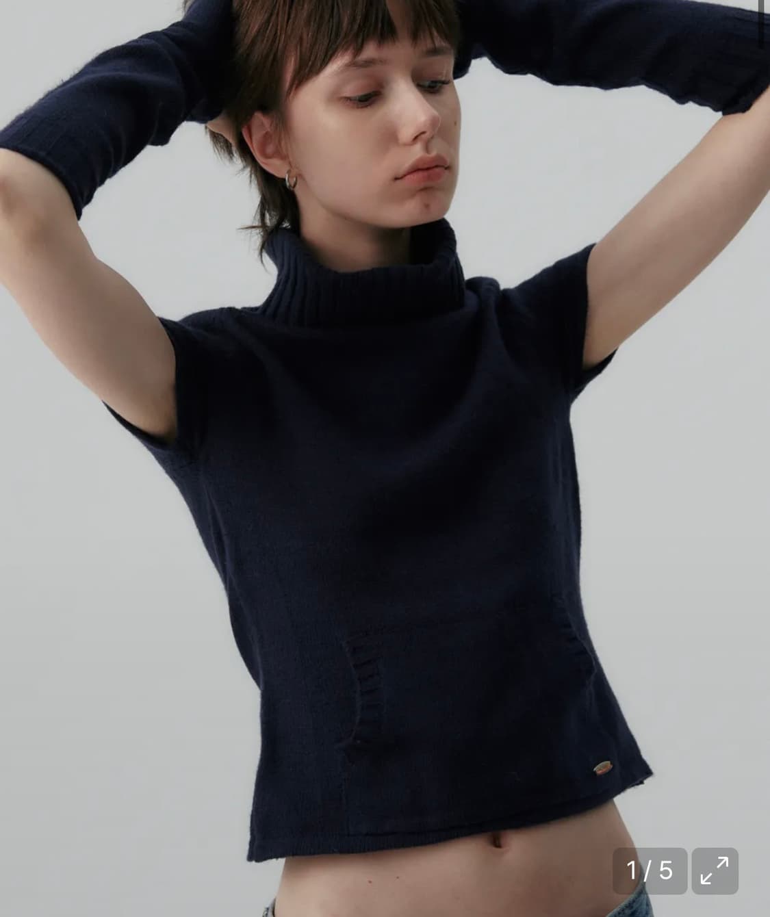 큐리티 하이넥 워머 니트 셋업 네이비 상품이미지1