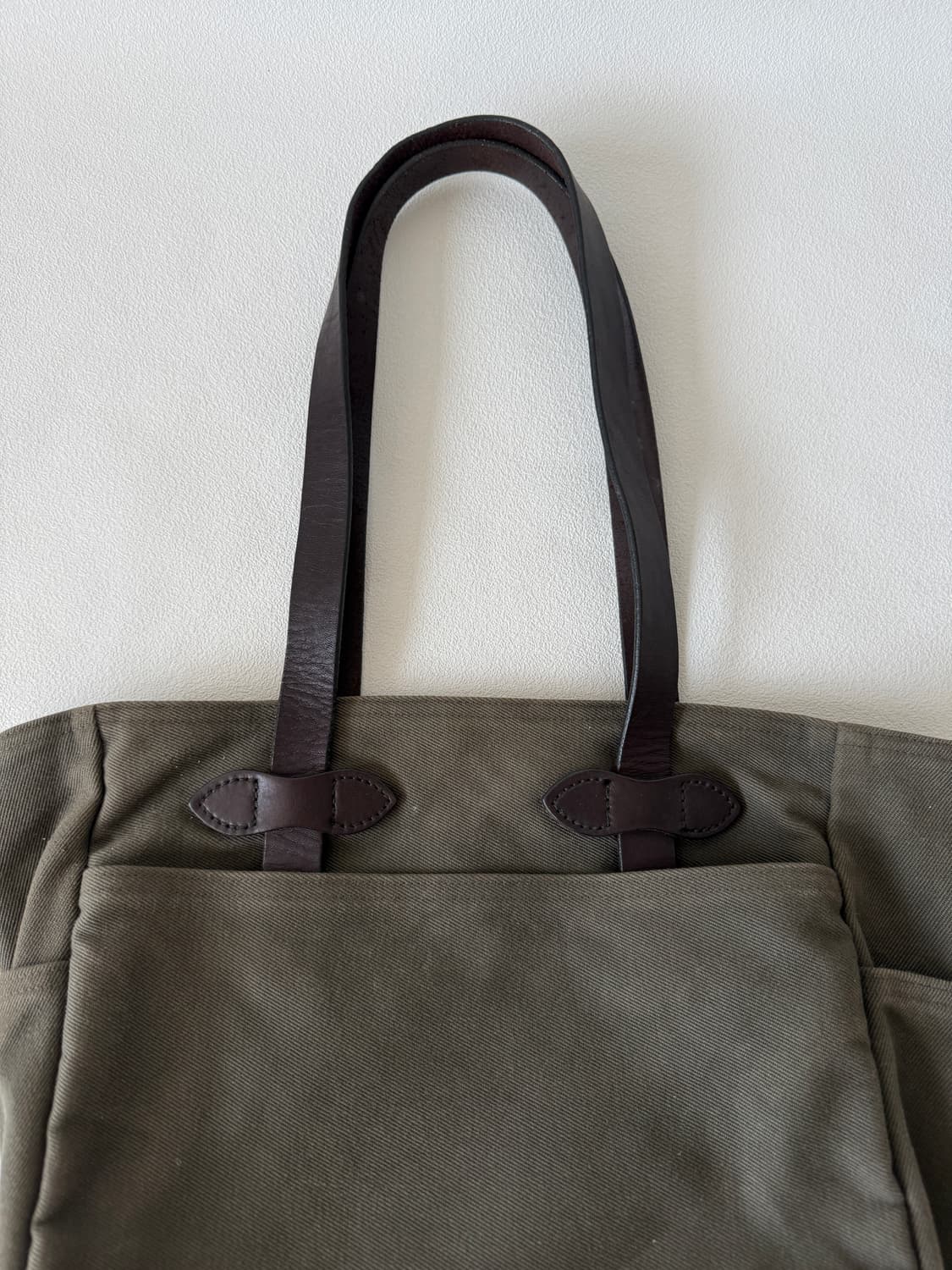 필슨(FILSON) 캔버스&레더 숄더백 상품이미지2