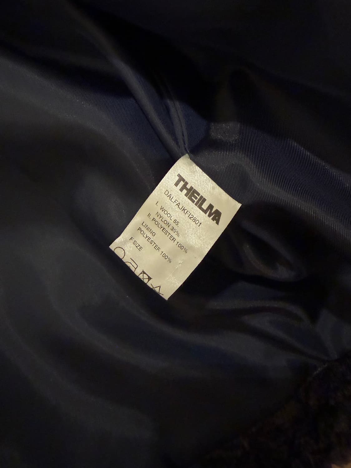 더일마(THE ILMA) 부클 크롭 배색 자켓 상품이미지3