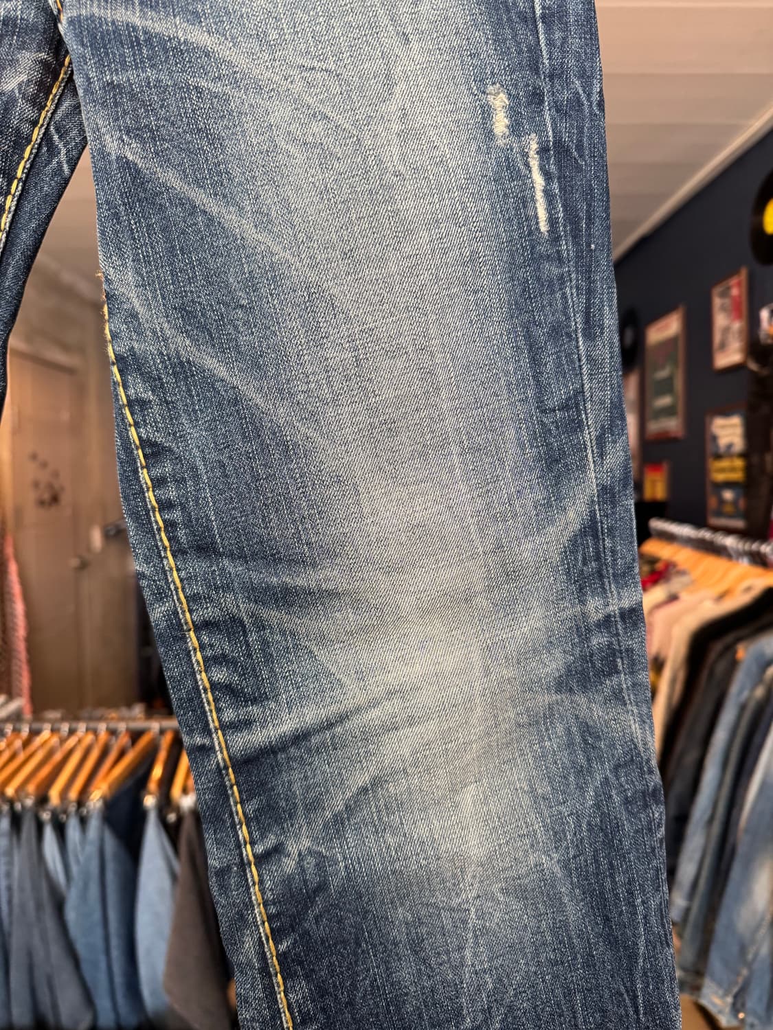 에비수 백포켓 노랑 페인팅 데님 28x33 상품이미지4