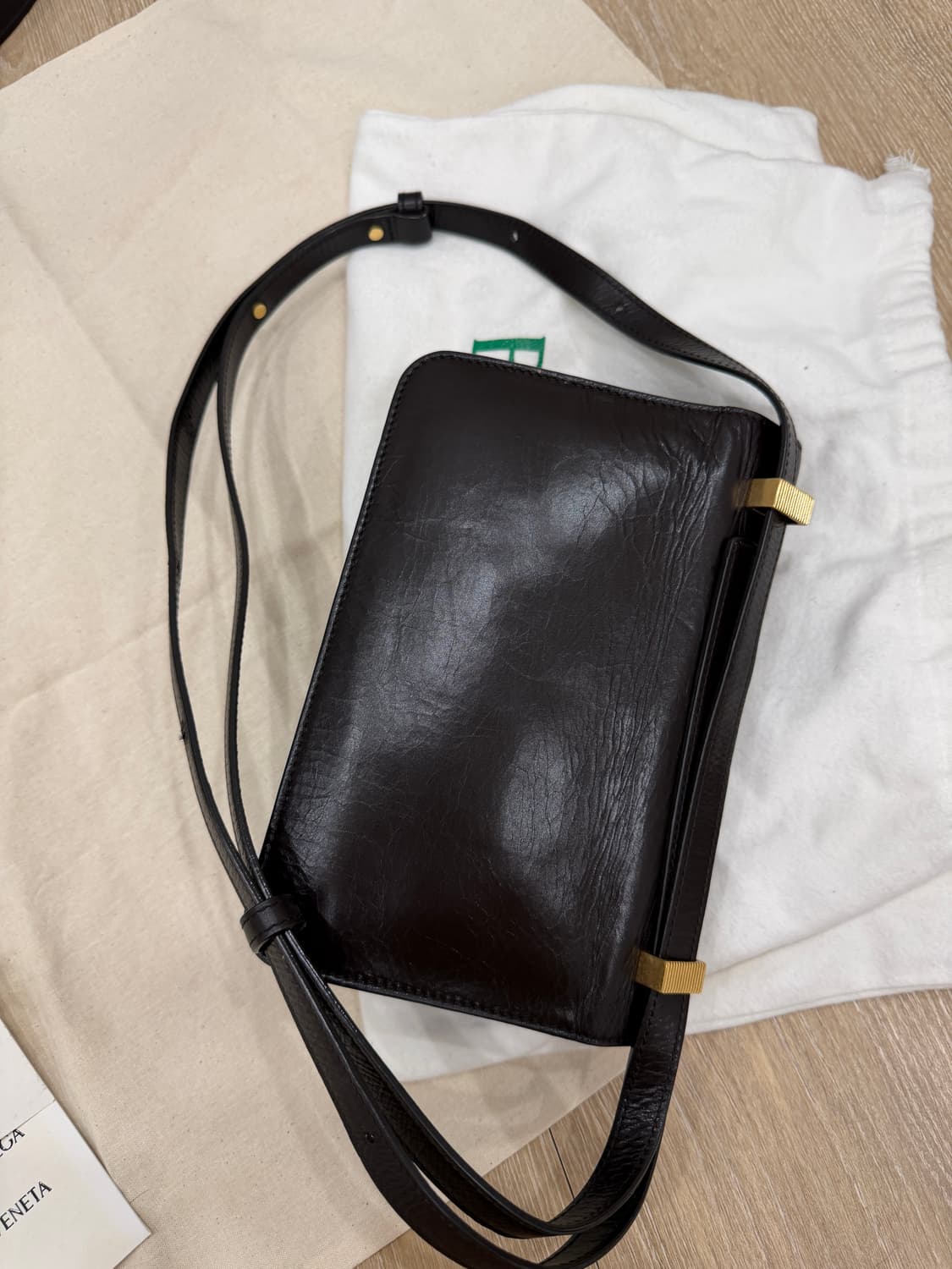 보테가베네타 론드백 페이퍼폰단트 상품이미지2