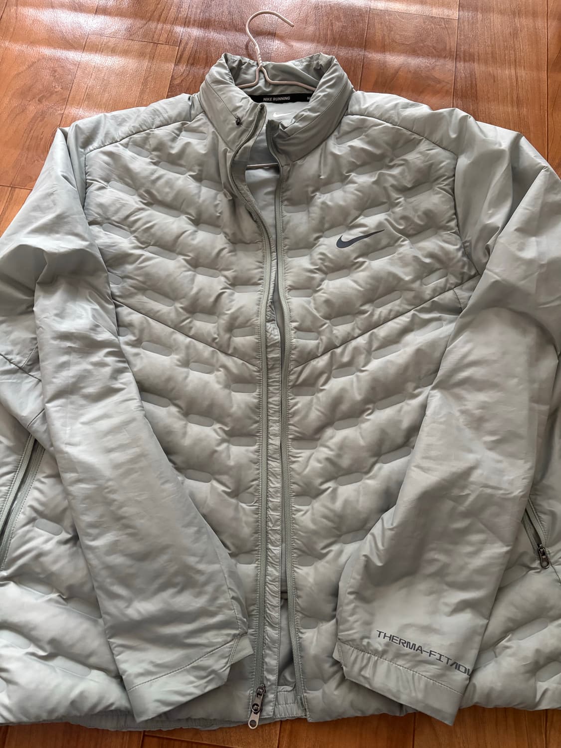 나이키 써마핏 ADV 에어로로프트 L 판매 상품이미지2