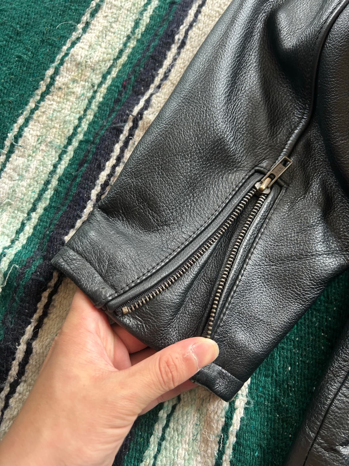 Vintage cow hide leather jacket 상품이미지7
