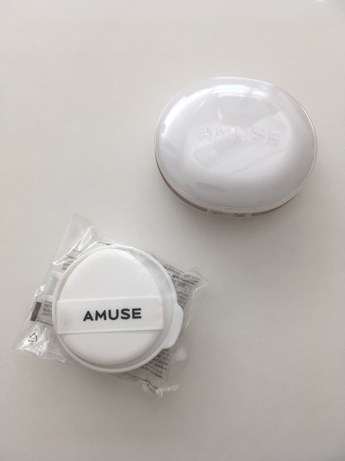 어뮤즈 세라믹 스킨 퍼펙터 쿠션 01 포슬린 본품 + 리필  상품이미지1