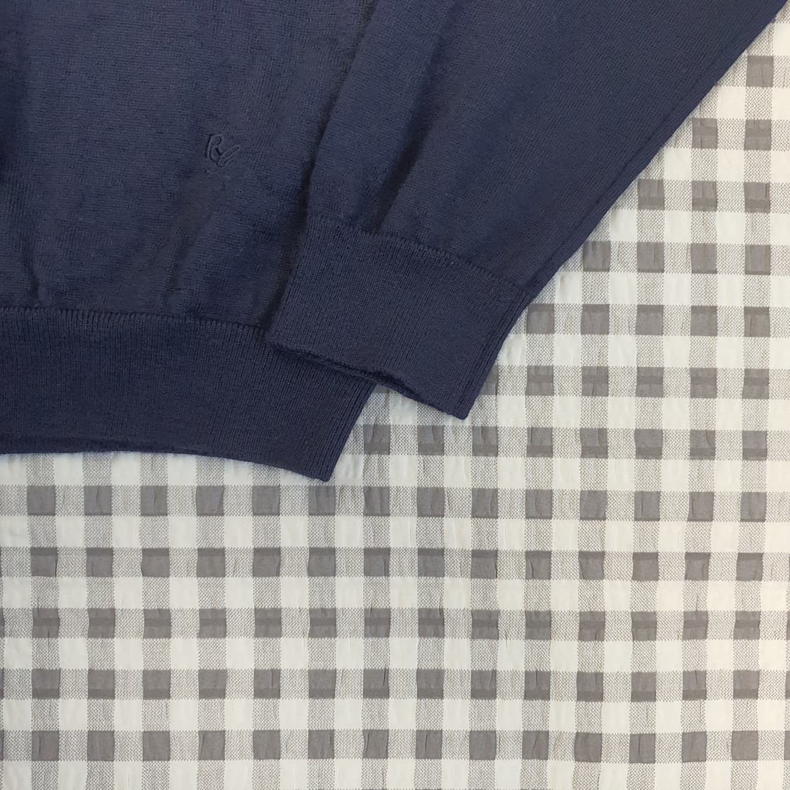 로가디스 울100 긴팔 니트티 남자95 상품이미지4