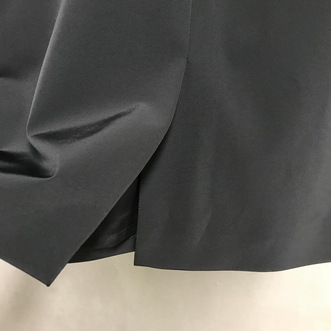 프라다 블랙 스커트 42(W) 상품이미지5