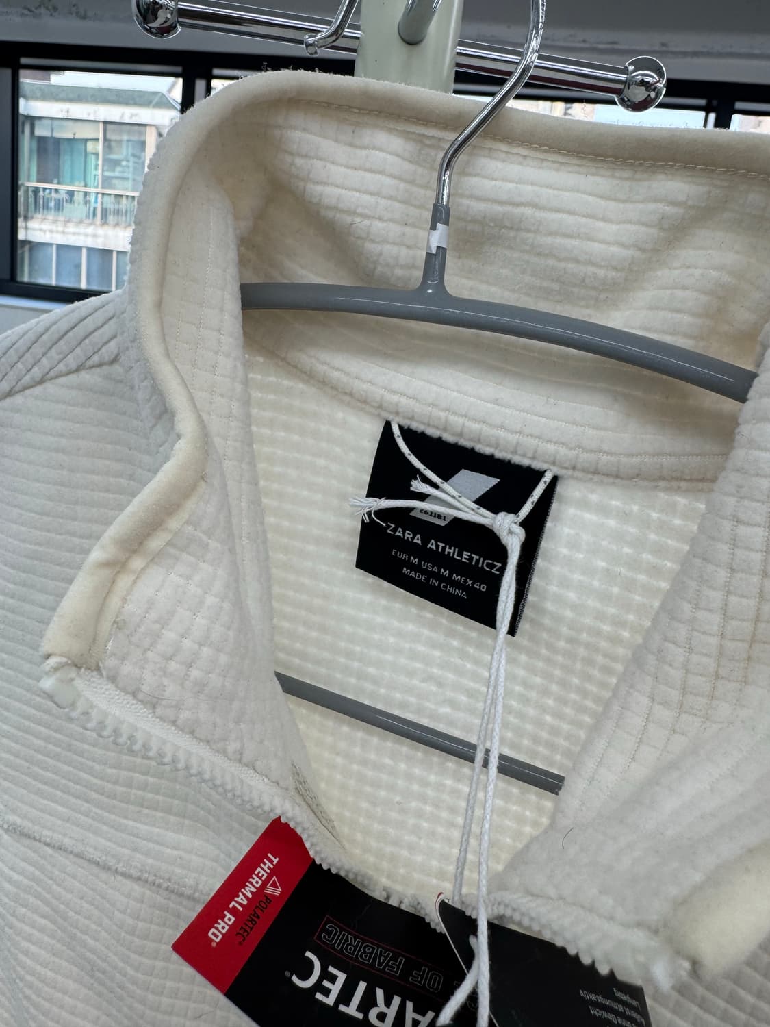 자라 에슬레틱 베스트 M 상품이미지3