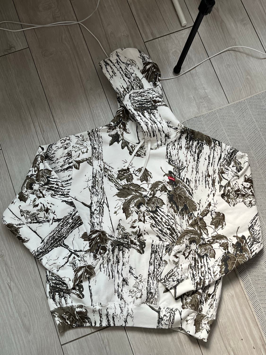 Supreme Small Box Hooded Sweatshirt Snow 상품이미지1