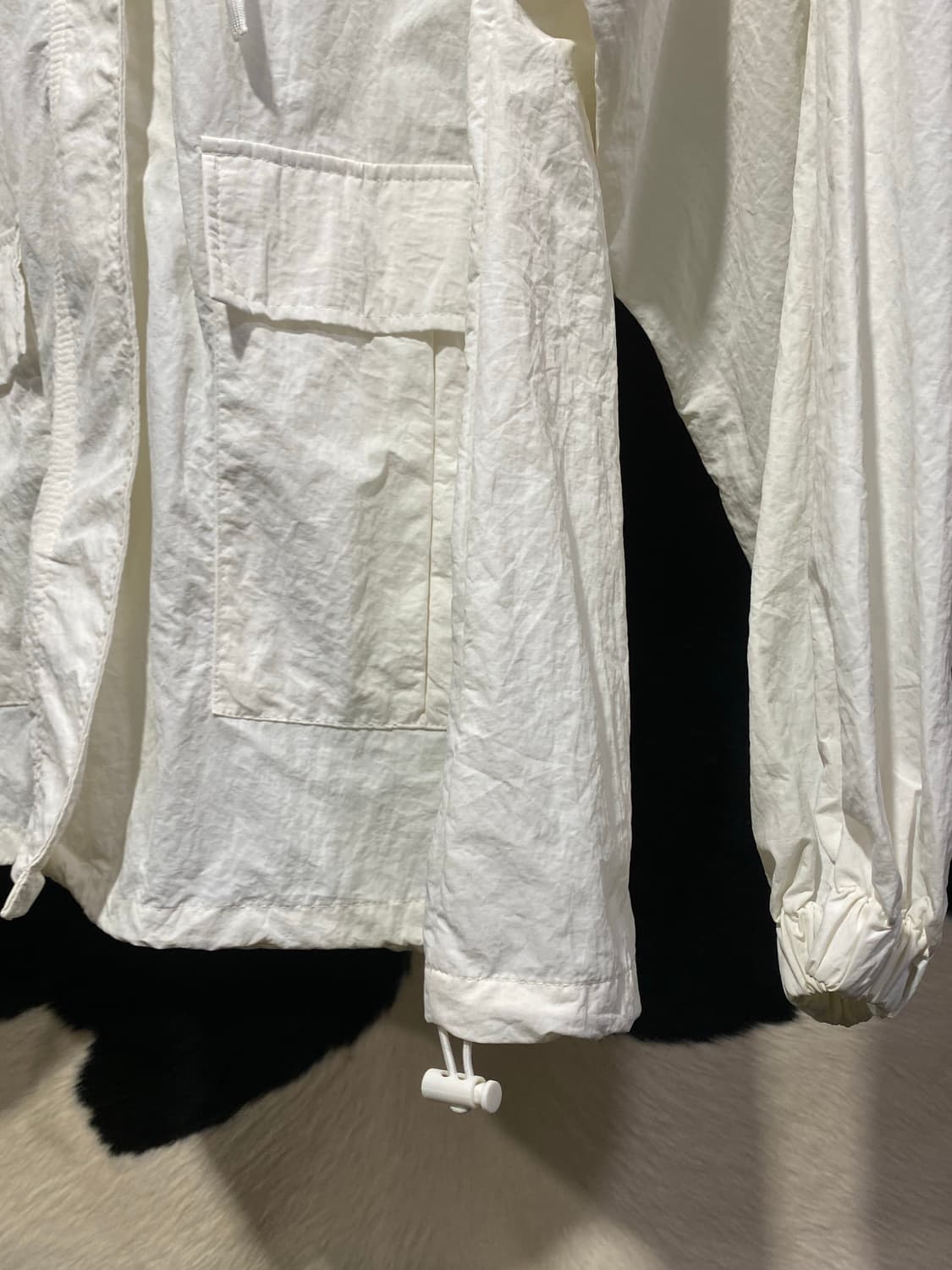 Lax dan tia 디테쳐블 슬리브 바람막이 상품이미지5