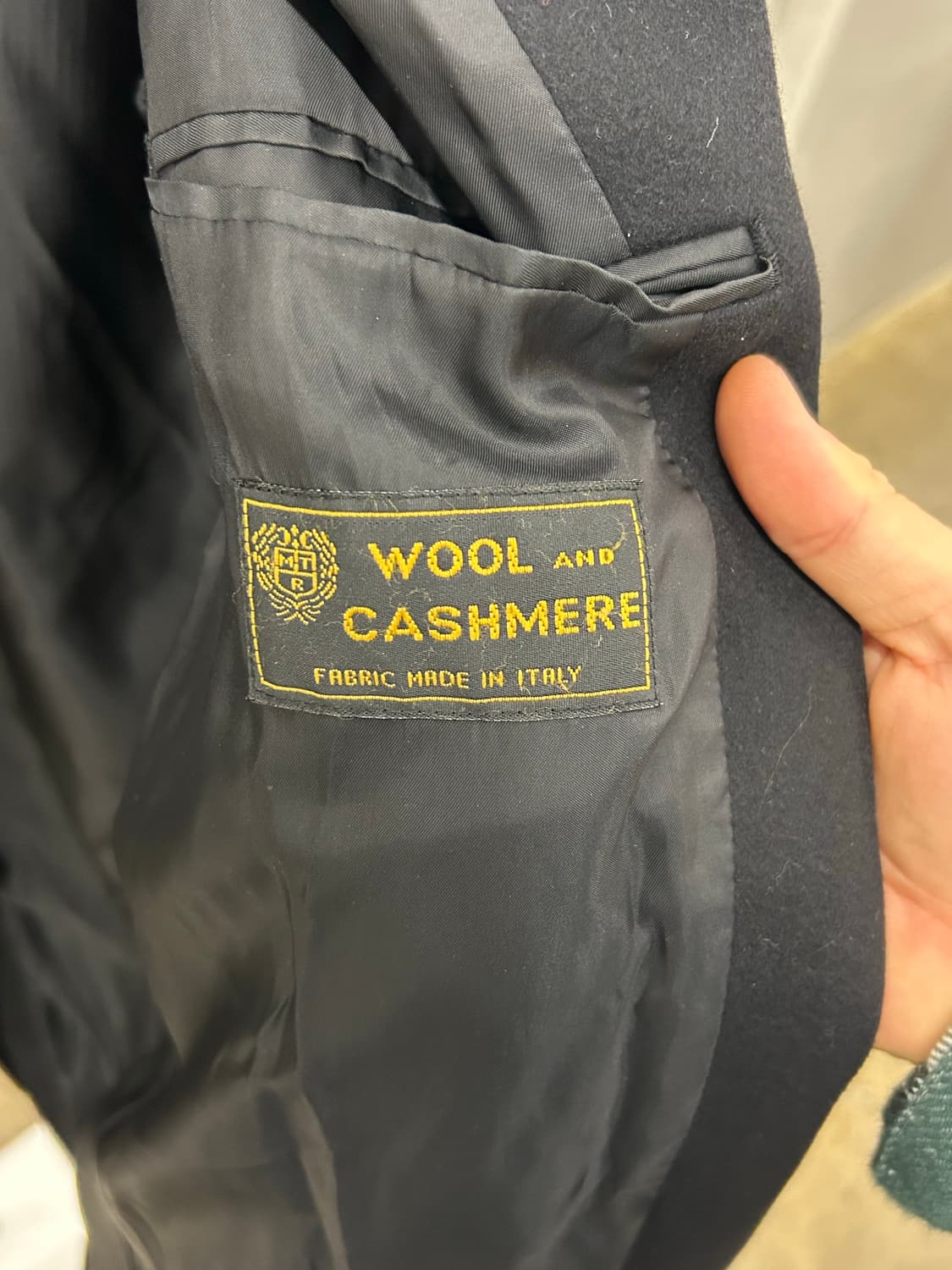 INSILENCE (인사일런스) 블랙 싱글 코트 상품이미지7