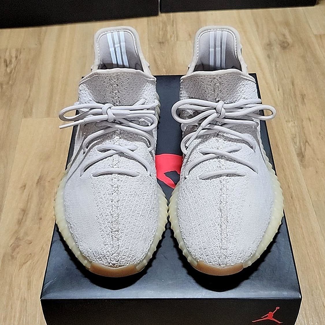 아디다스 285 이지부스트 세서미 350 상품이미지2