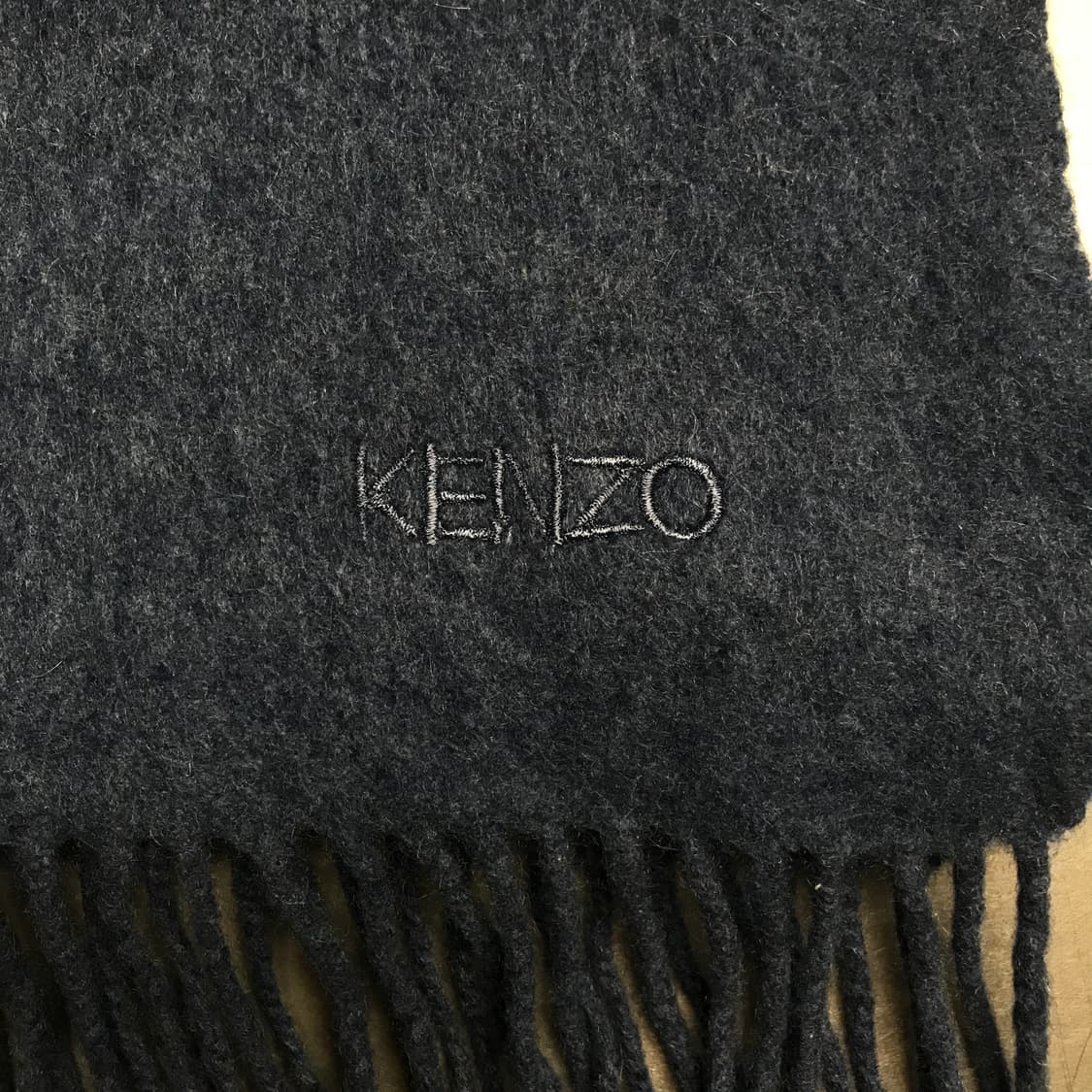 겐조 캐시미어 로고 머플러 블루 상품이미지4