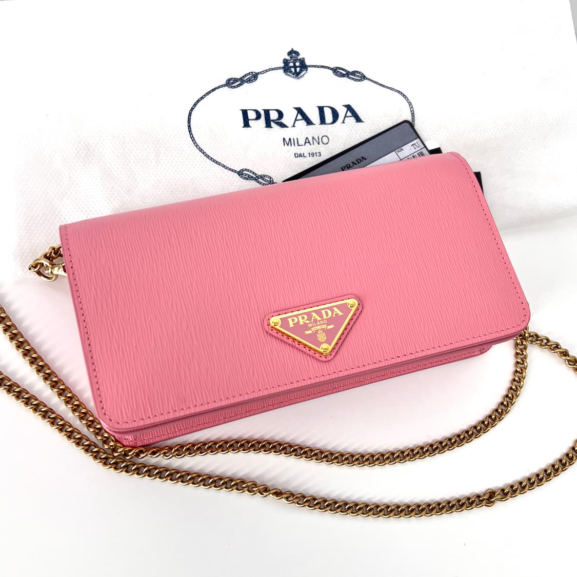 프라다 비텔로 무브 삼각로고 WOC 크로스백 (1DH044) 상품이미지4