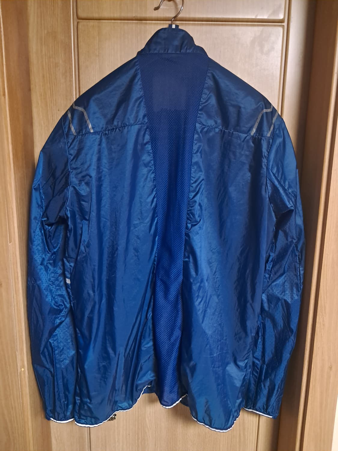 아이더 바람막이 남성105  상품이미지2