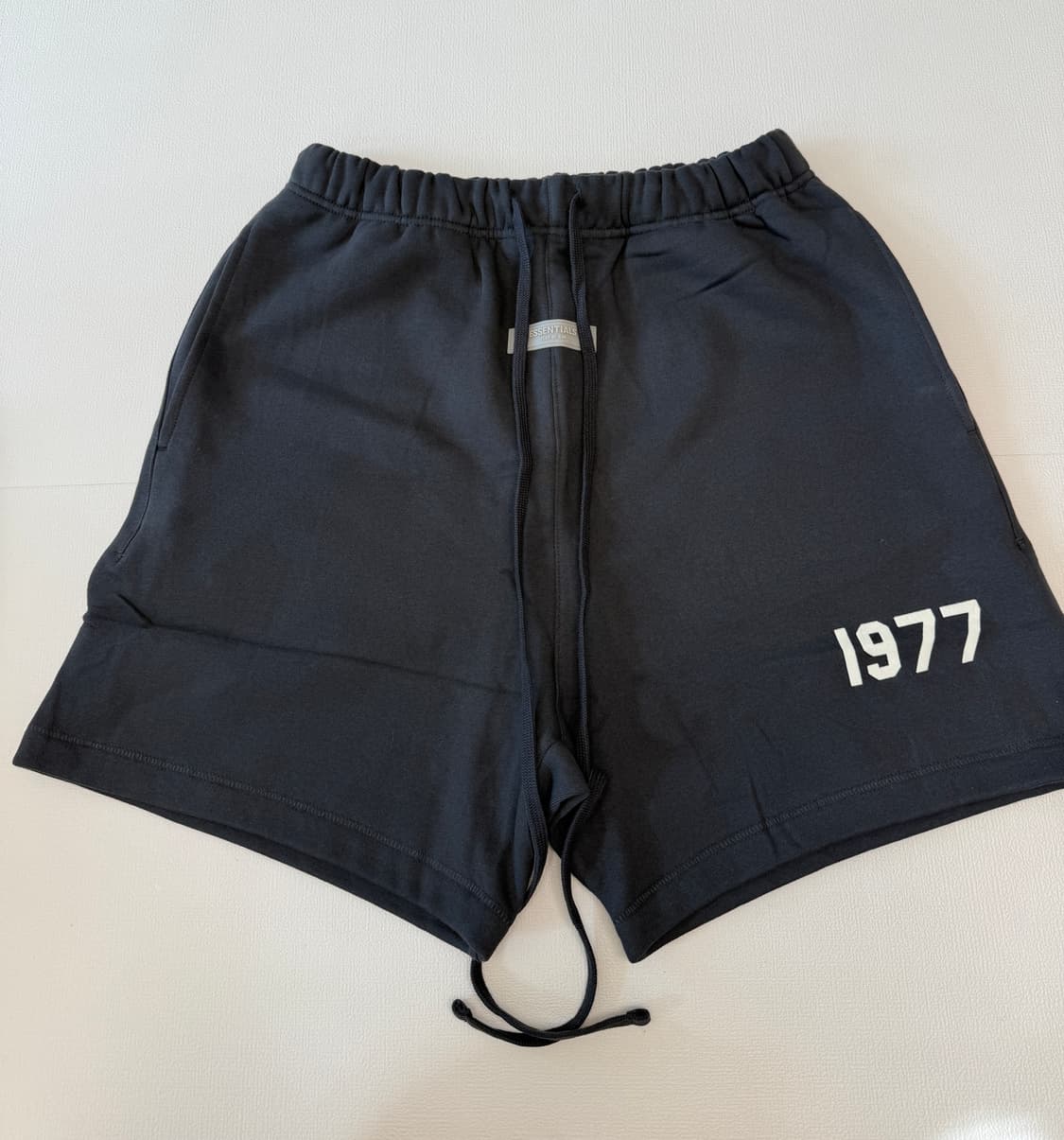 에센셜 1977 아이언 쇼츠 S 상품이미지1