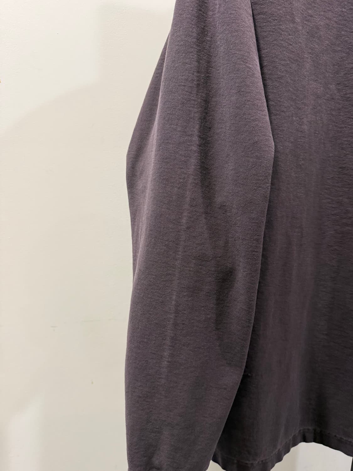[새상품급-XXL] KITH 키스 롱슬리브 퀸 티셔츠 상품이미지4