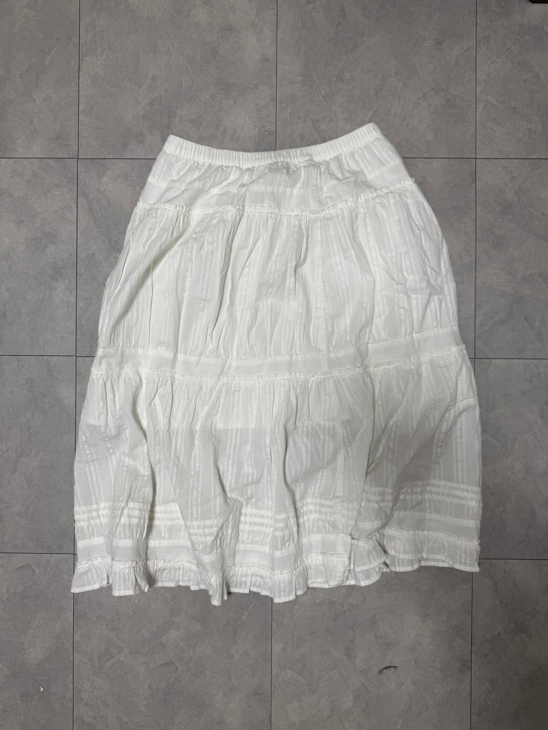 코이세이오 Shirring Midi Skirt - White 상품이미지1