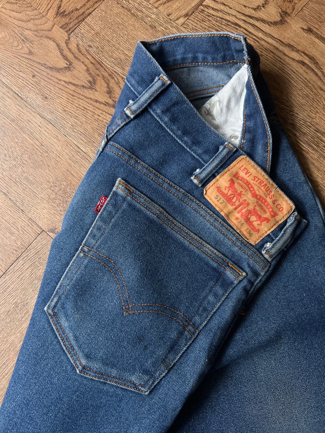 [34]리바이스 517 빈티지 워싱 플레어핏 스트레치 데님 팬츠 상품이미지4