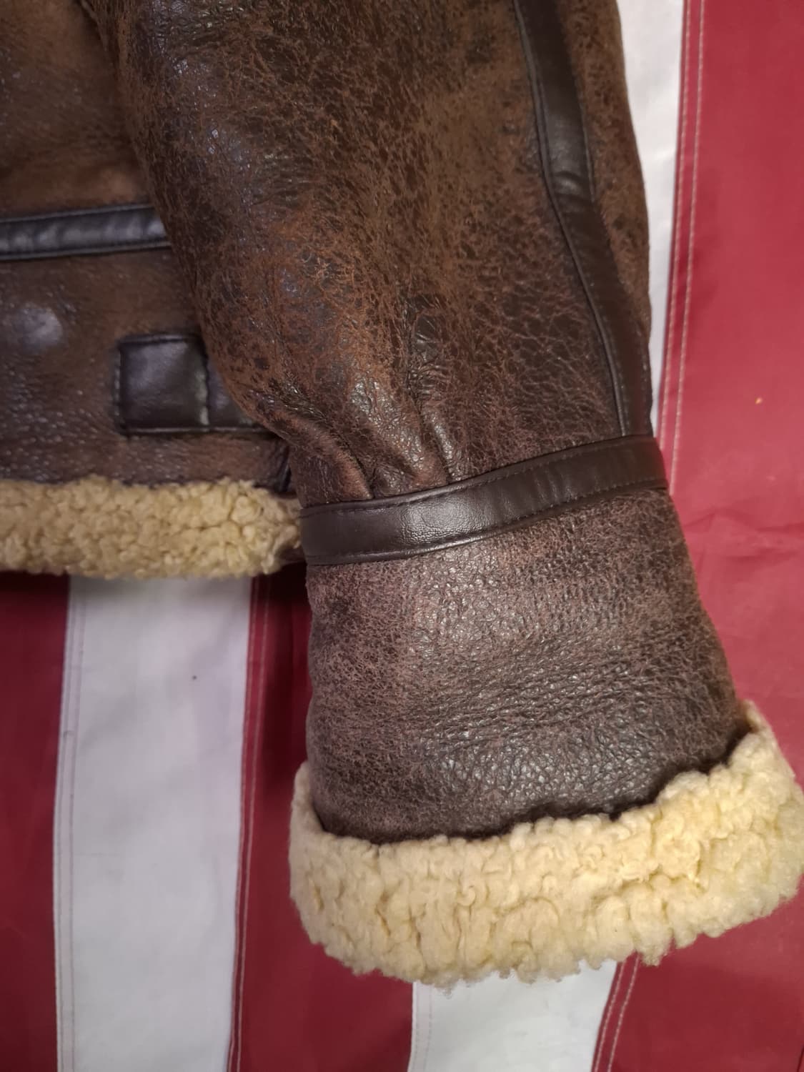 90's 국내산 미공군 B-3 TYPE 천연가죽 항공 폭격기 무스탕 상품이미지6