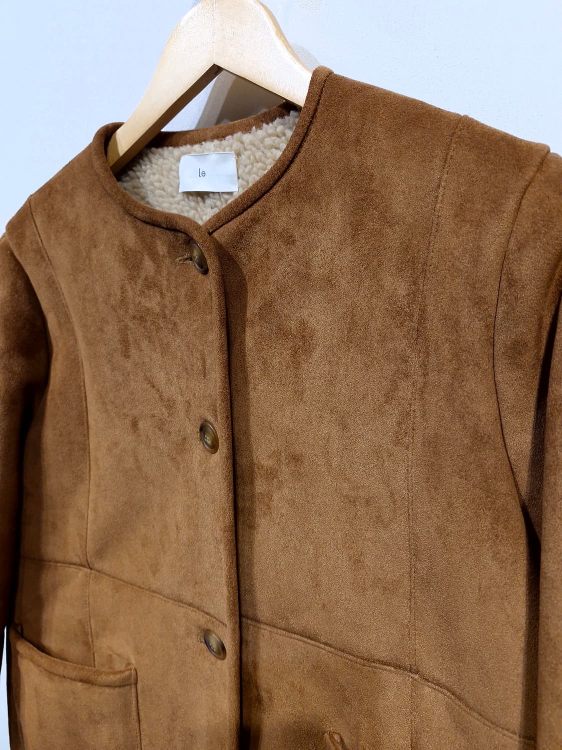 LE 르 시그니쳐 숏 무스탕[F] 상품이미지4