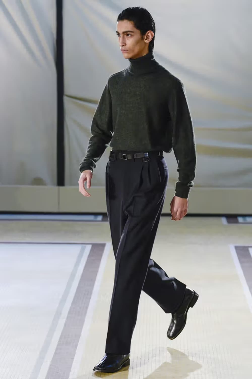 르메르 17FW 퍼넬 넥 알파카 울 스웨터 앤트러사이트 S 상품이미지5