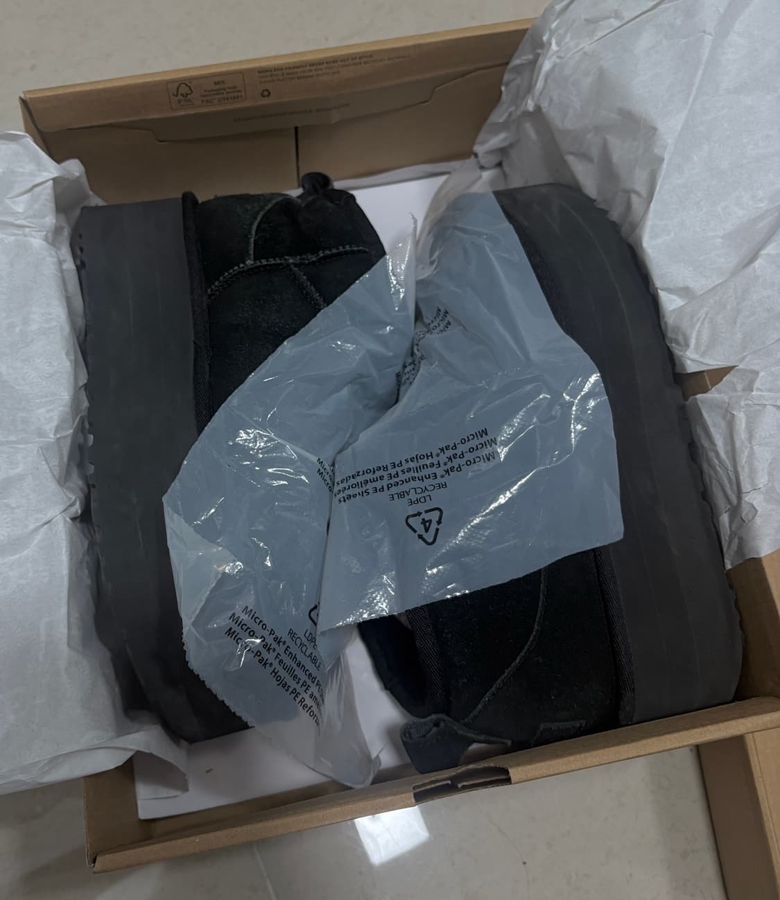 UGG CLASSIC ULTRA MINI PLATFORM 상품이미지3