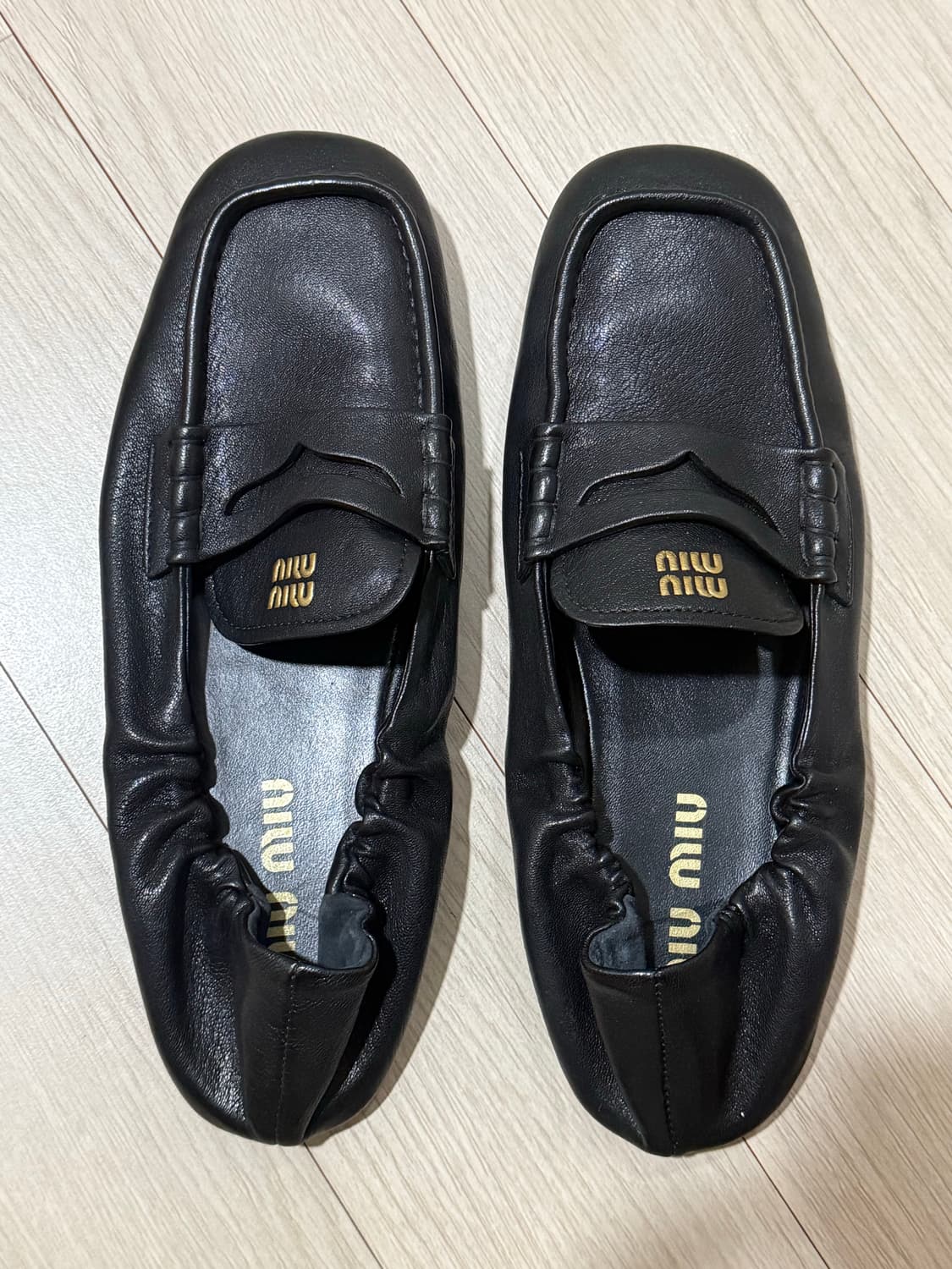미우미우 루슈 나파 가죽 로퍼 플랫 38사이즈 상품이미지4