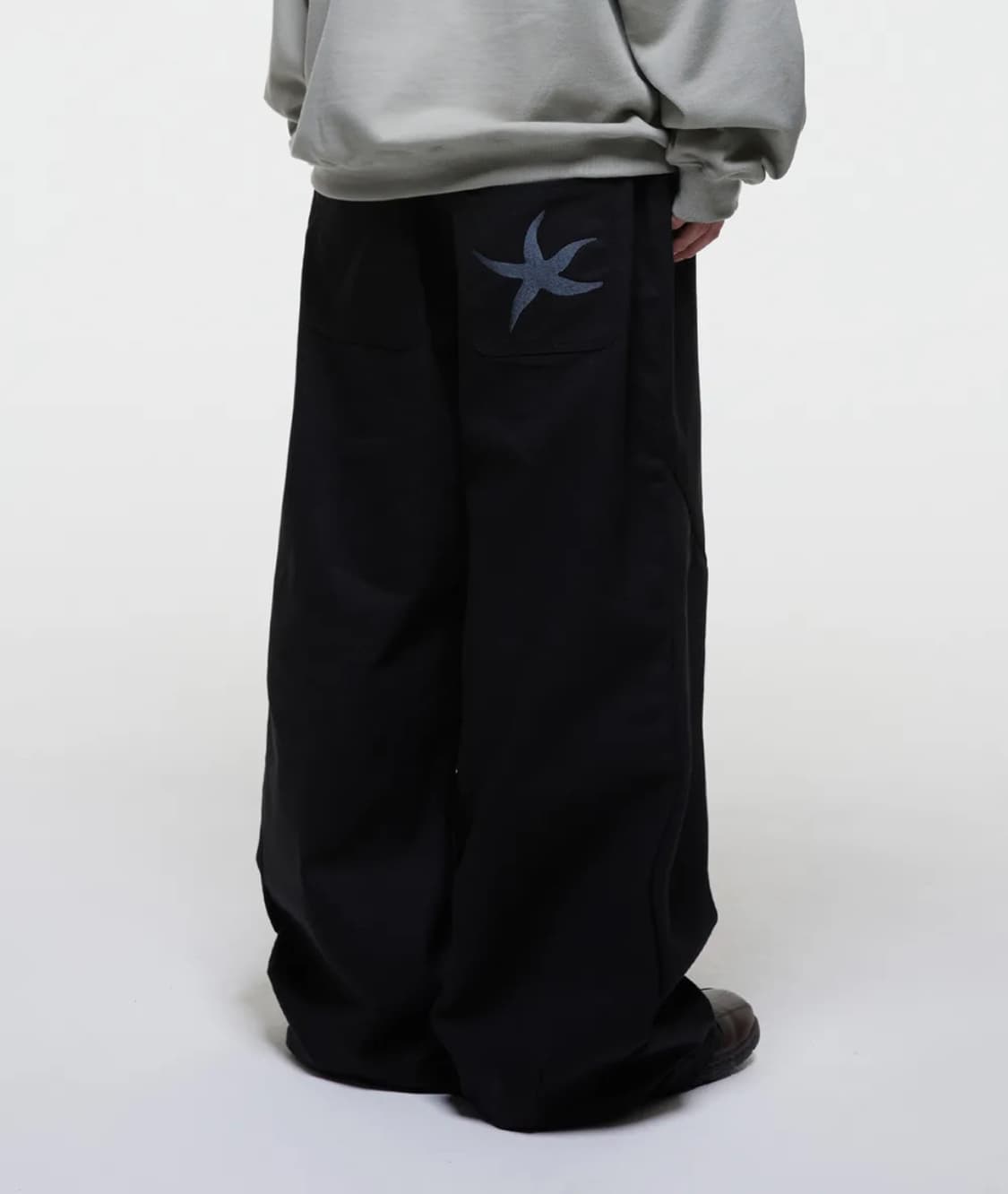 더콜디스모먼트 TCM starfish chino pants 상품이미지1