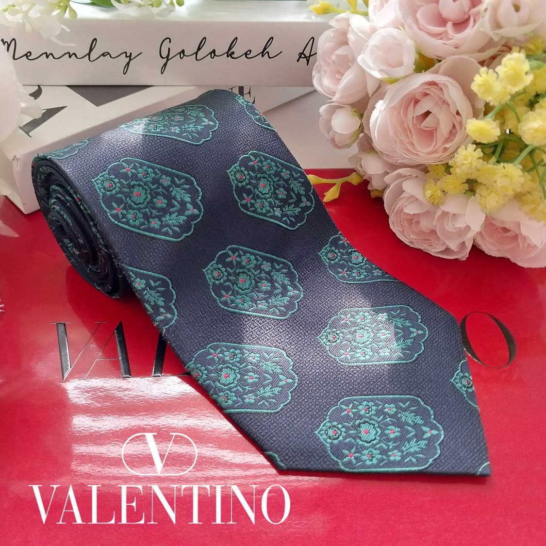 발렌티노 실크 다크네이비 그린 패턴 넥타이 8.9cm A등급 K2162 상품이미지1