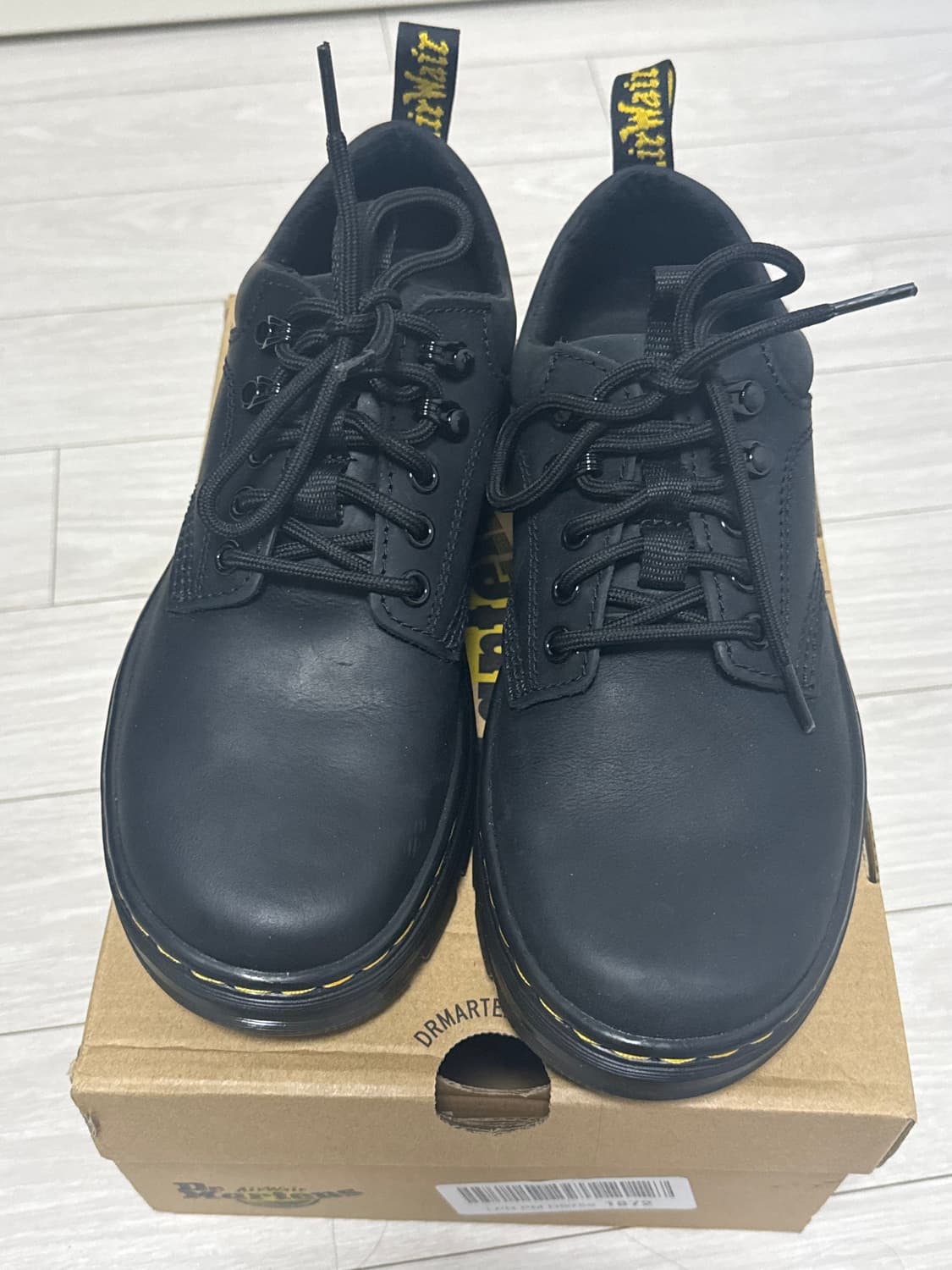 닥터마틴 리더 와이오밍 레더 유틸리티 슈즈 블랙 상품이미지5