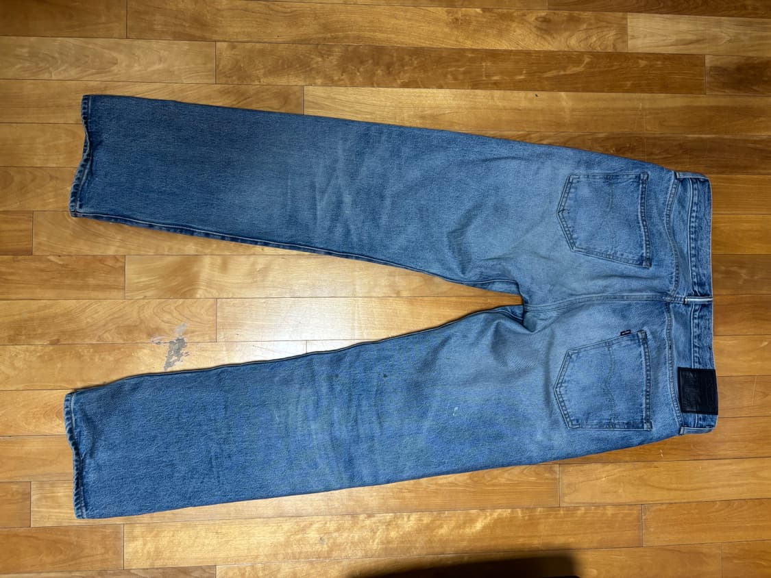 리바이스 블루탭 앵커 릴렉스드 진- 주우재 착용 상품이미지2