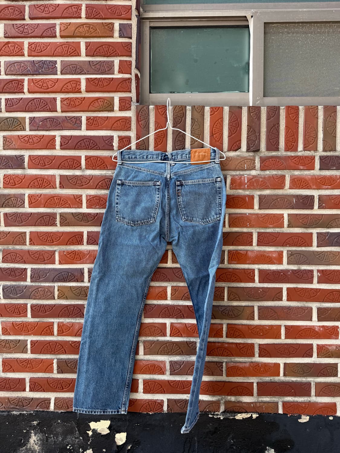 캘빈클라인 켄달제너 착용 스트레이트 데님 상품이미지6