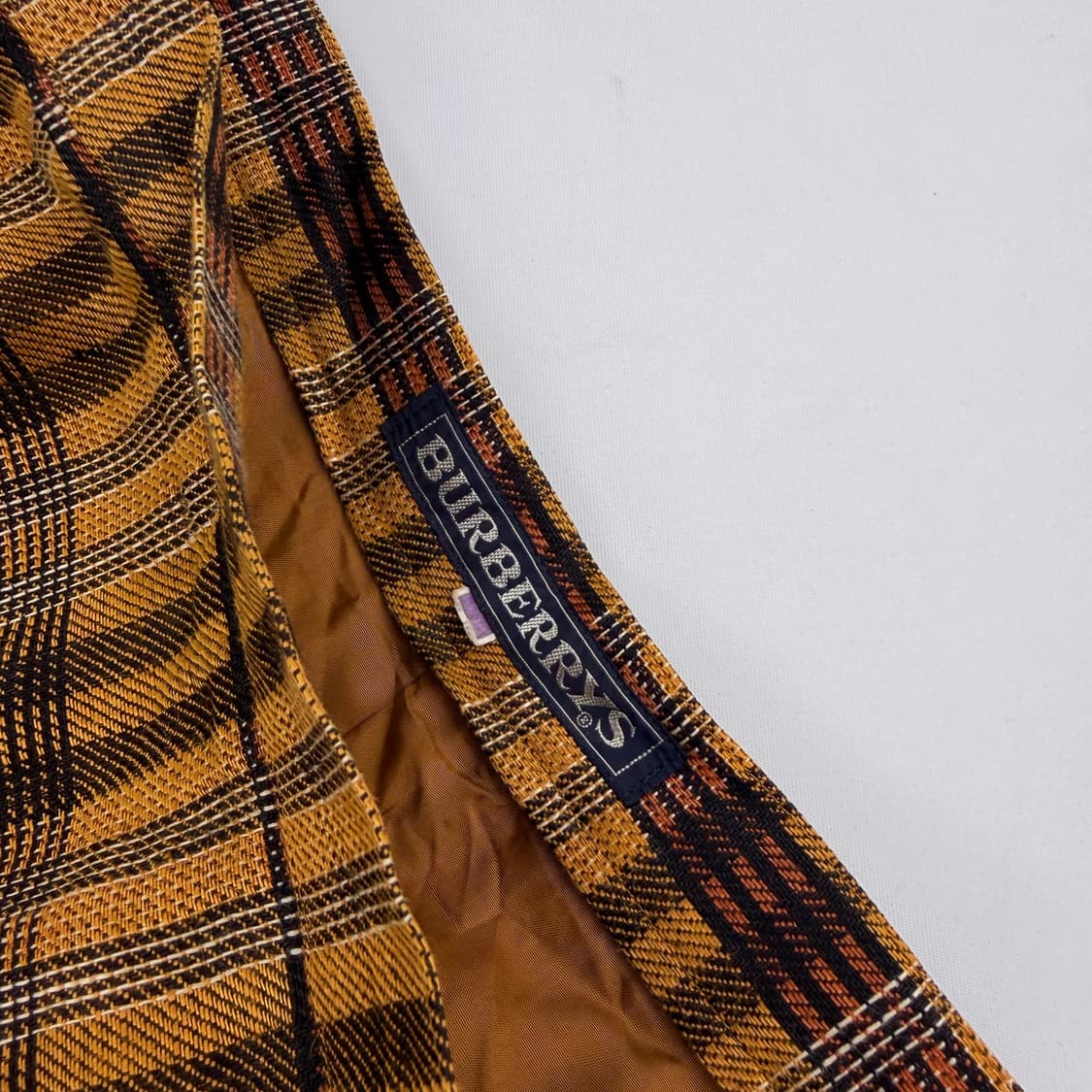 90s 버버리 체크패턴 블레이저&스커트 셋업 상품이미지8